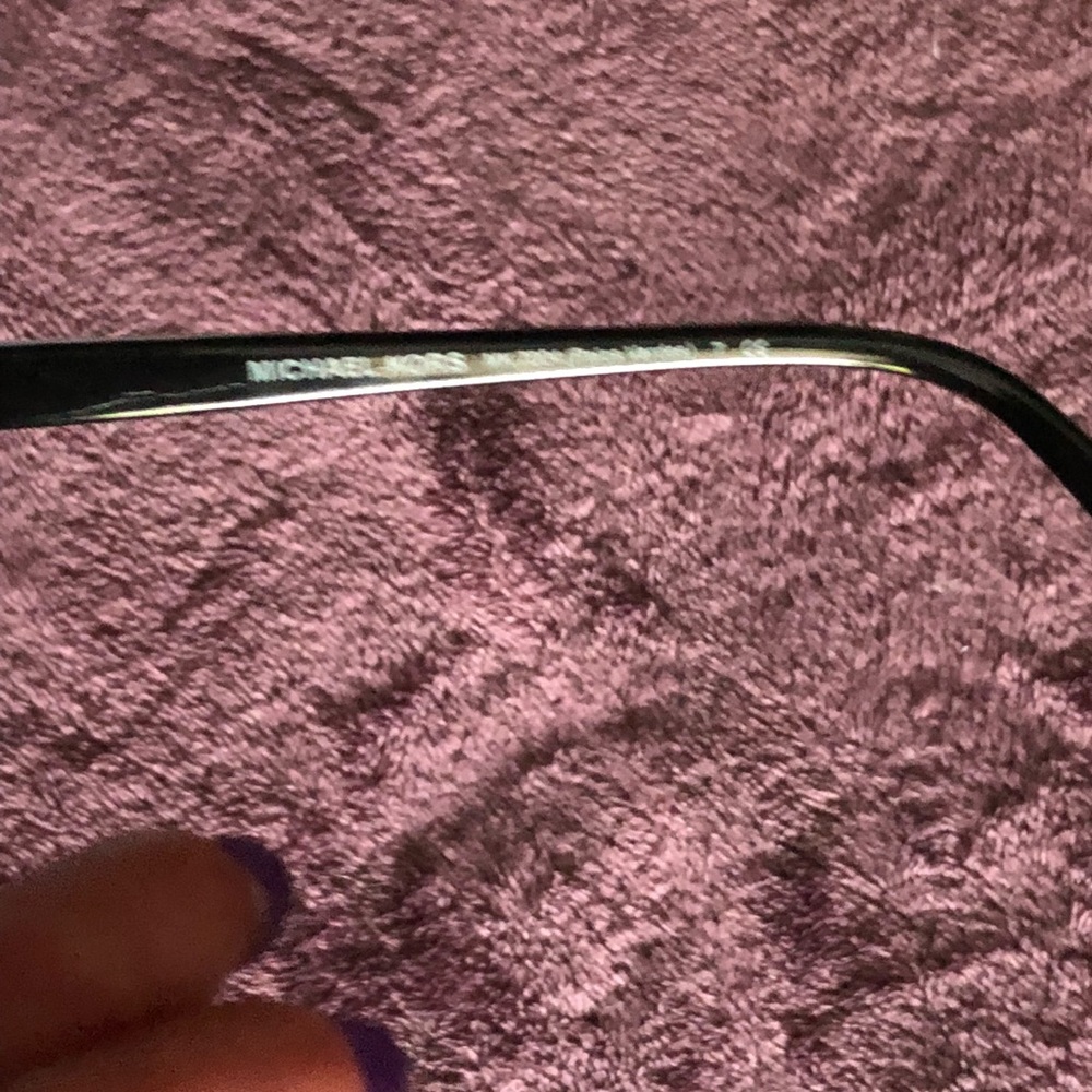 Michael Kors glasses frames - Picture 5 of 7